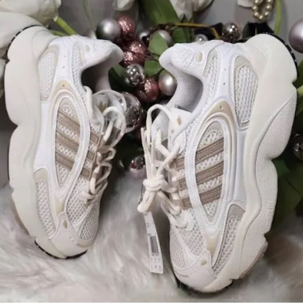 Adidas Ozmillan Sneakers Unisex